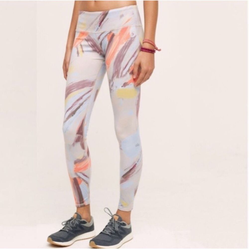 Alo Yoga Pant Swirl Airbrush - Picture 2 of 7